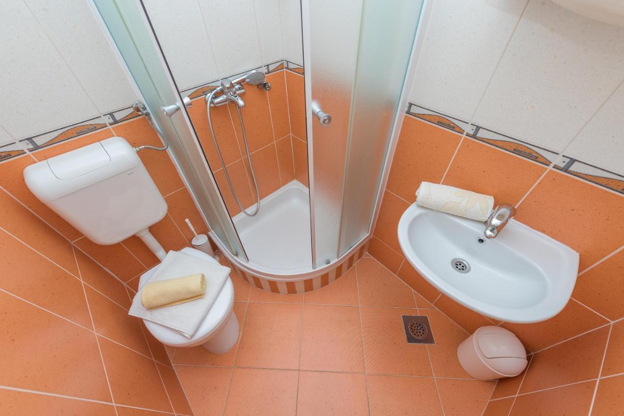 Apartmants Sestic Tucepi Bagian luar foto