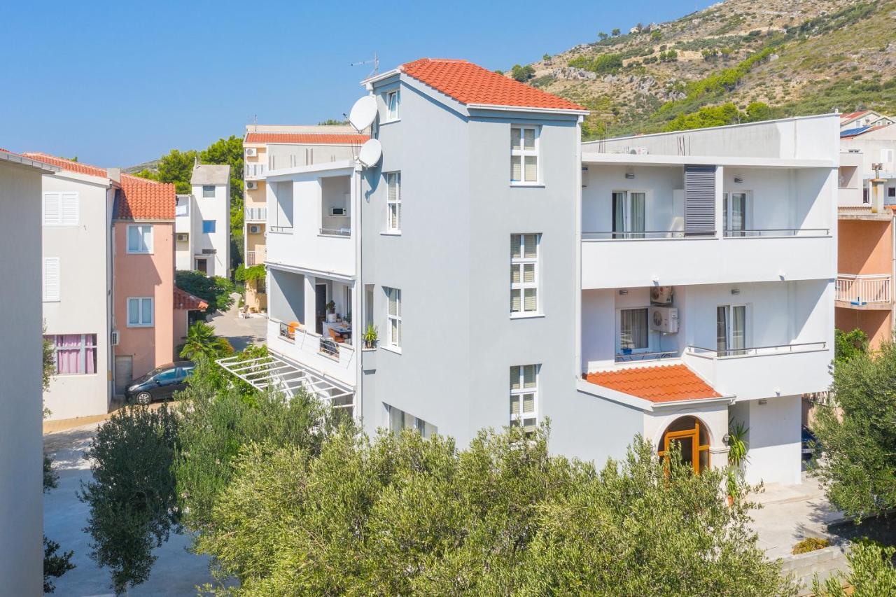 Apartmants Sestic Tucepi Bagian luar foto
