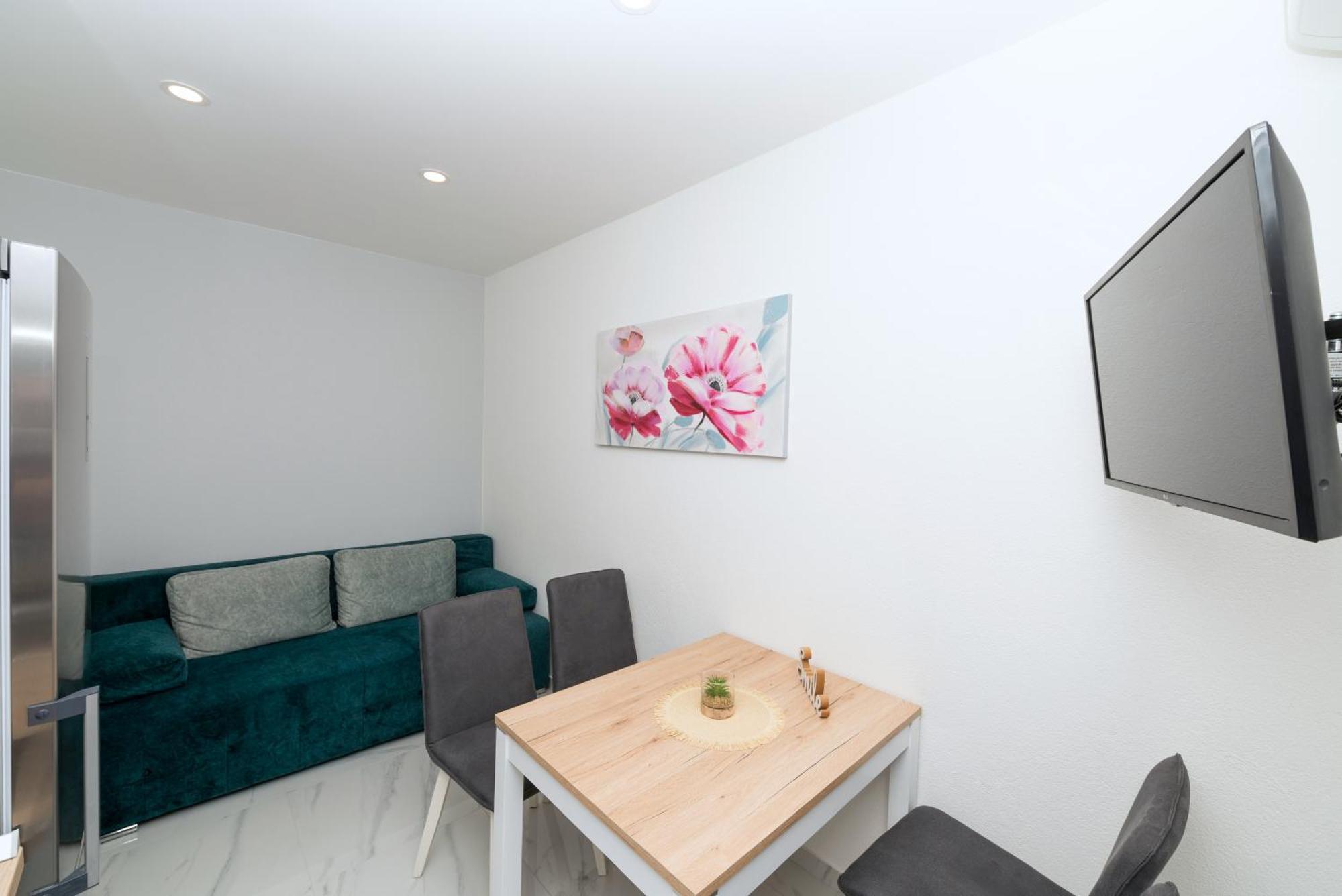 Apartmants Sestic Tucepi Bagian luar foto